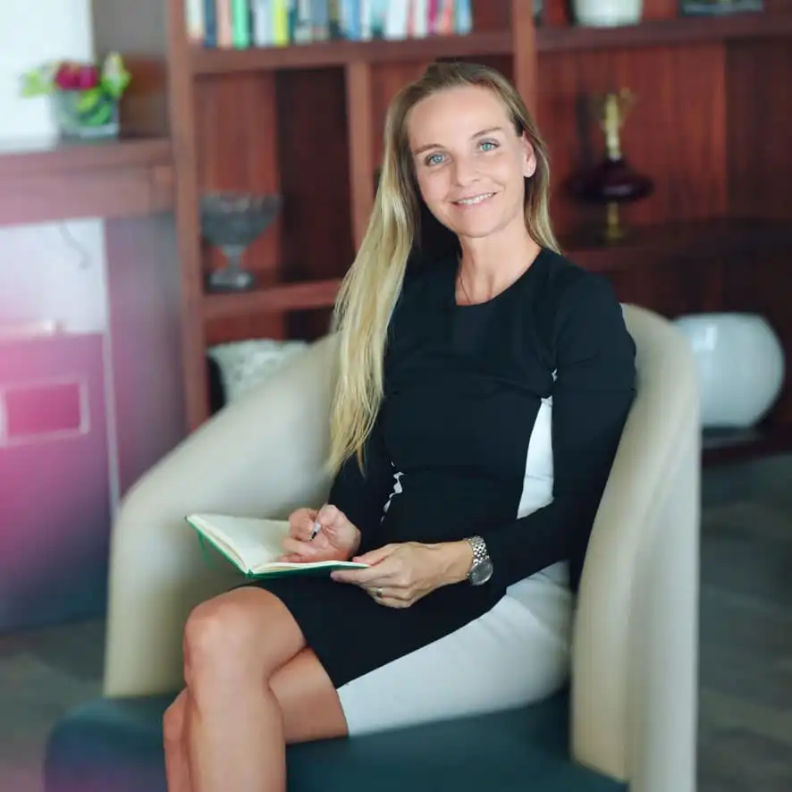 Bettina Koster life coach in Dubai offering personal development coaching